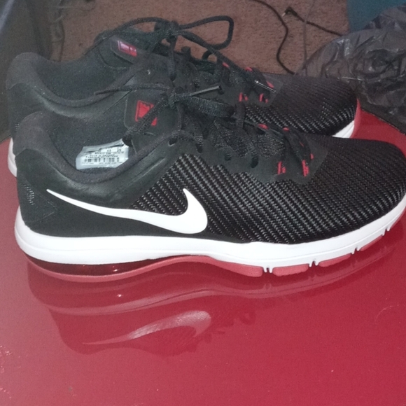 Men Nike Air Max - Picture 2 of 5